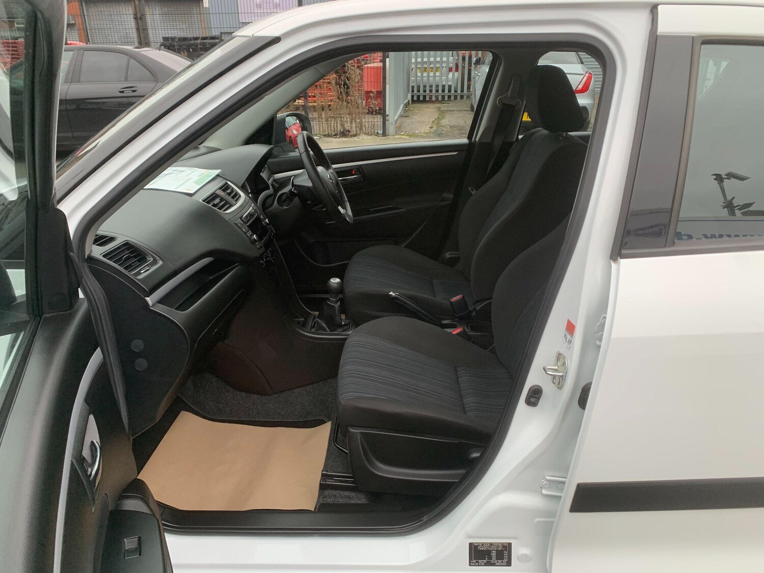 Used Suzuki Swift for sale - 77724118: Photo 12