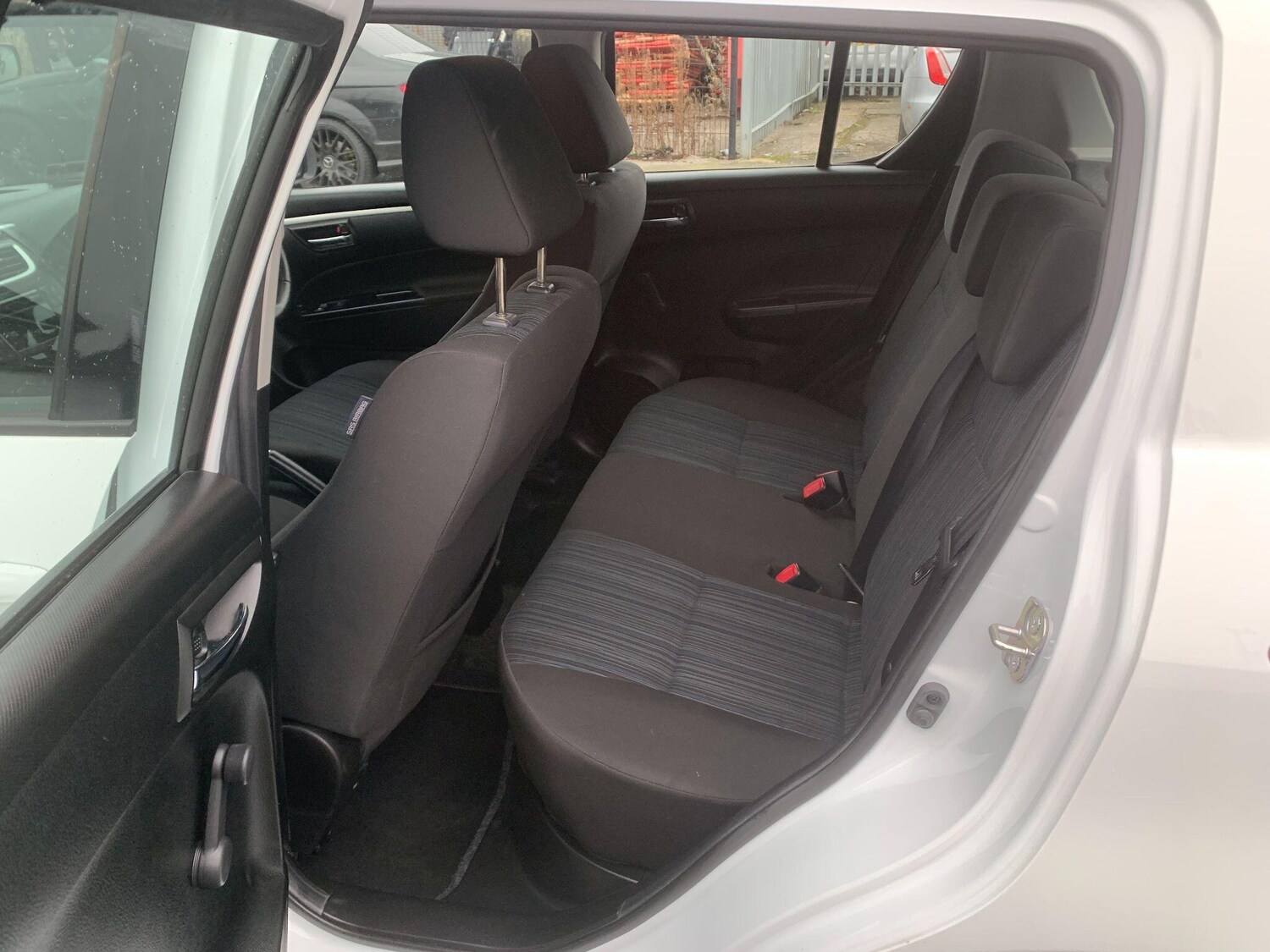 Used Suzuki Swift for sale - 77724118: Photo 16