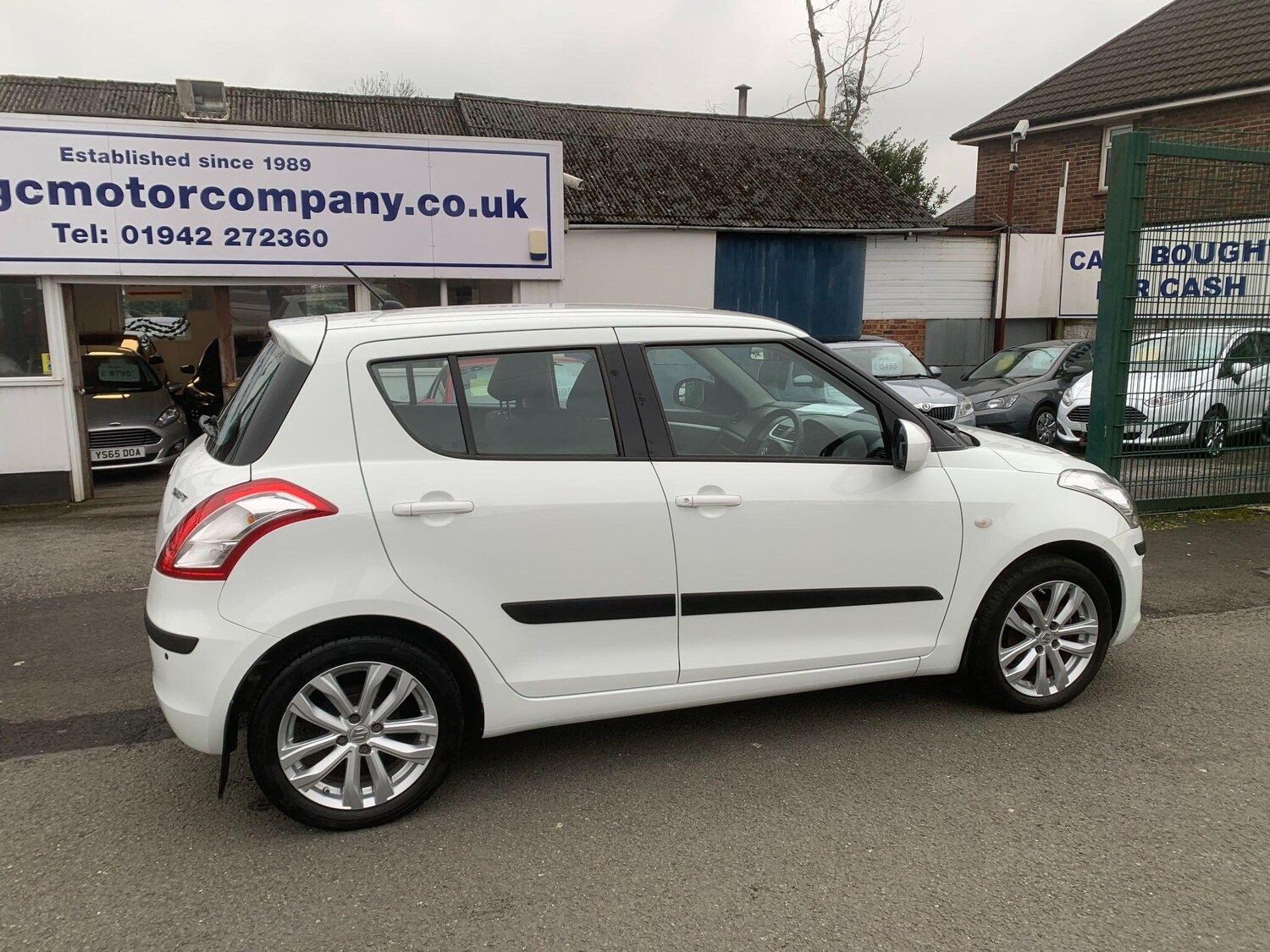 Used Suzuki Swift for sale - 77724118: Photo 6