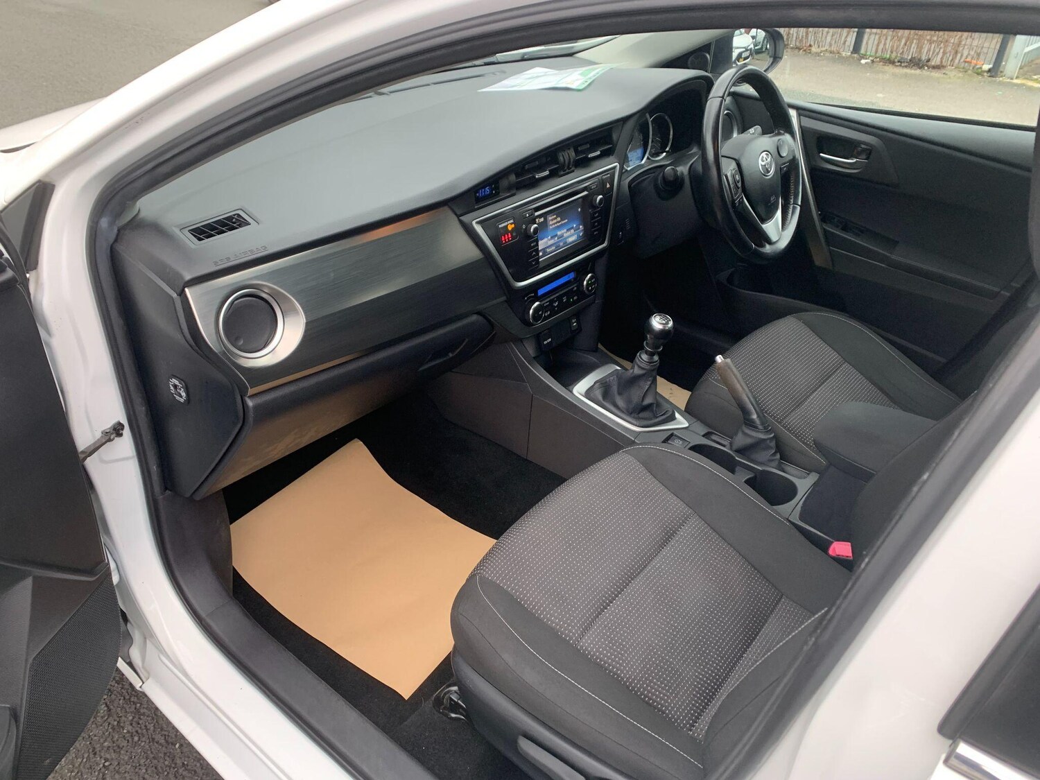 Used Toyota Auris for sale - 77723257: Photo 12