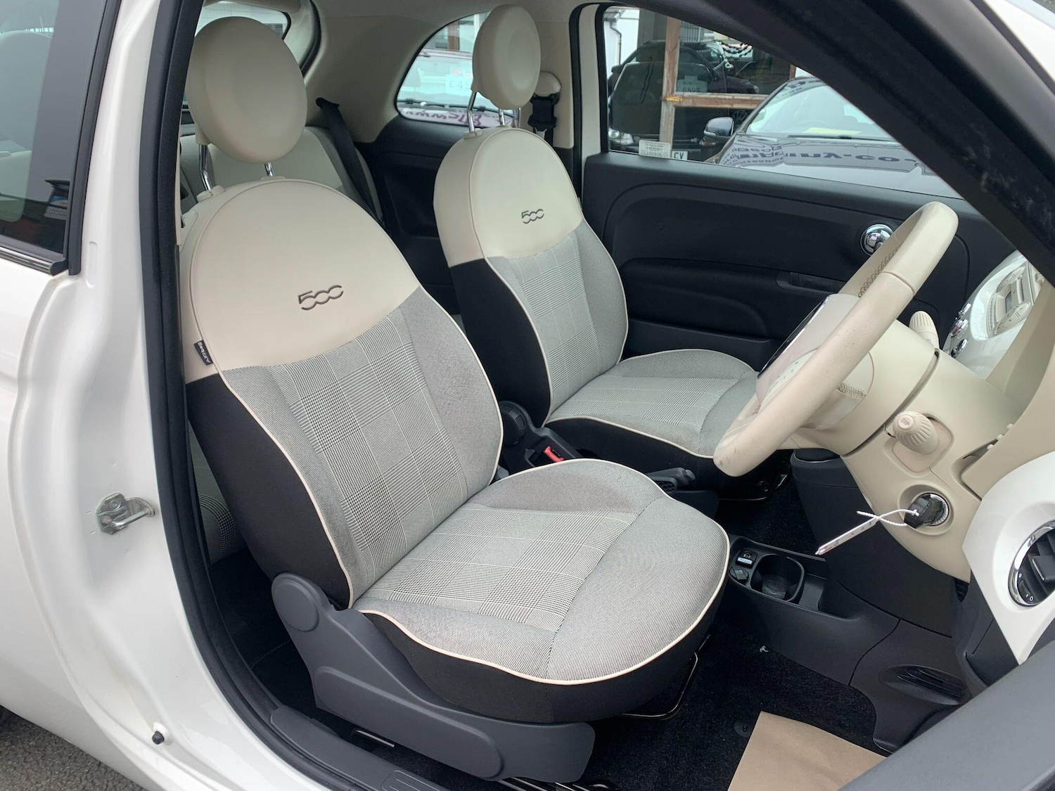 Used Fiat 500 2014 for sale - 77993800: Photo 9