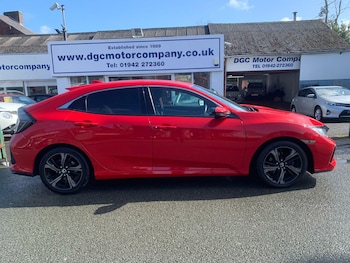 Used Honda Civic 2018 for sale - 78020358: Photo