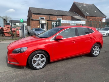 Used Volvo V40 2013 for sale - 78244812: Photo
