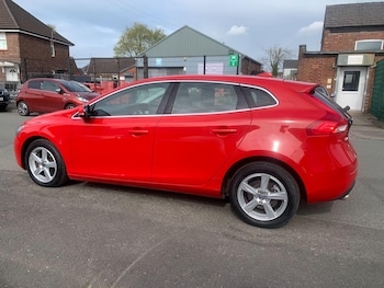 Used Volvo V40 2013 for sale - 78244812: Photo