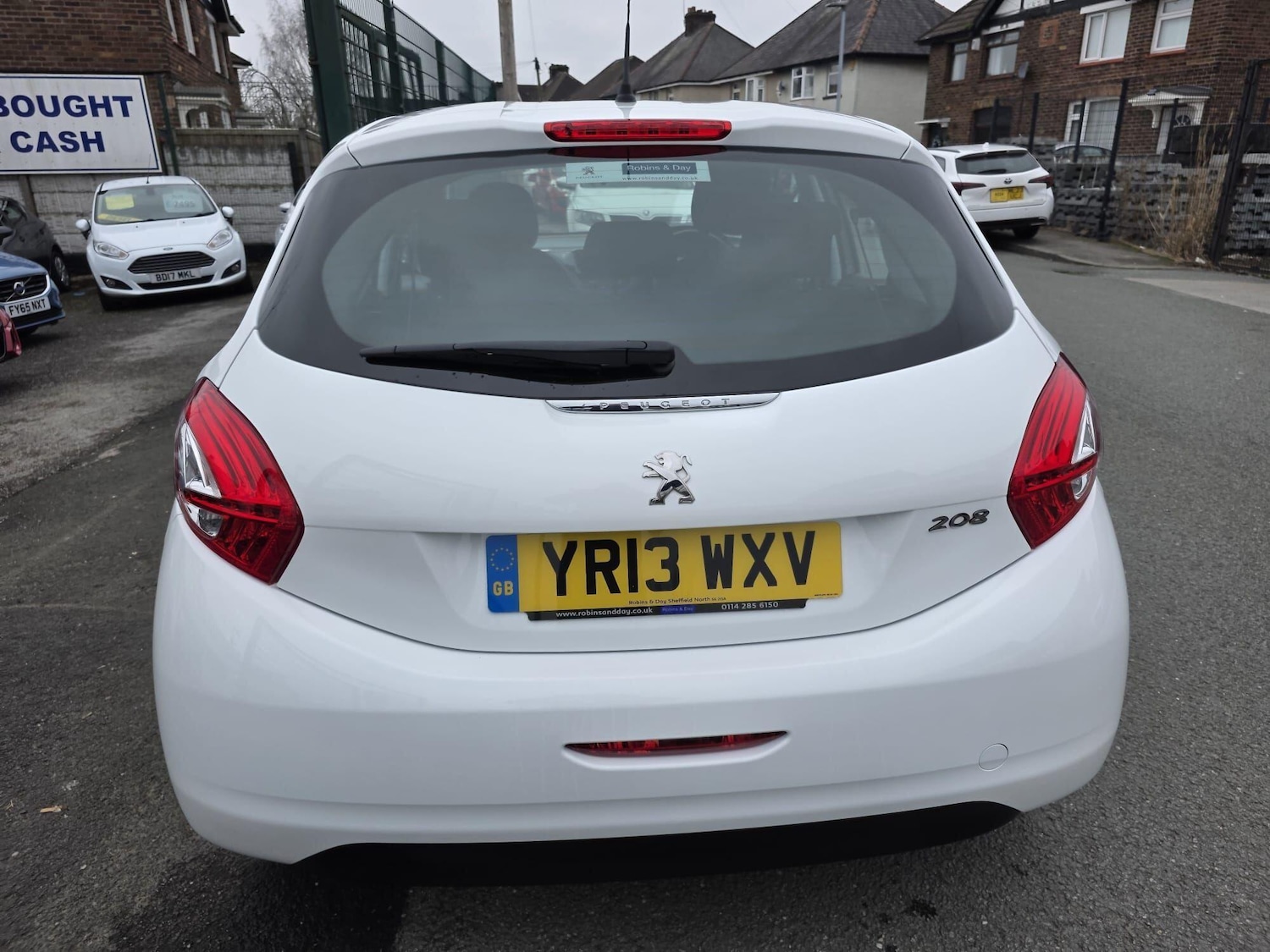 Used Peugeot 208 2013 for sale - 77958441: Photo 3
