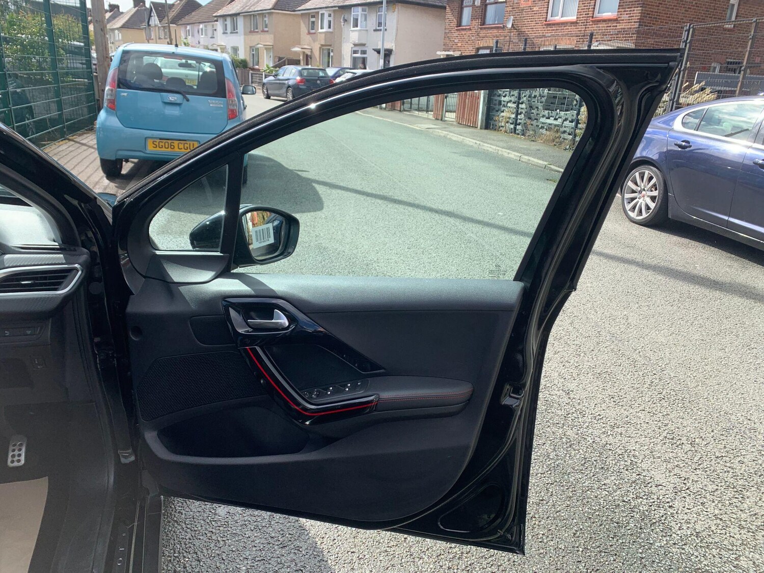 Used Peugeot 2008 for sale - 77722843: Photo 32