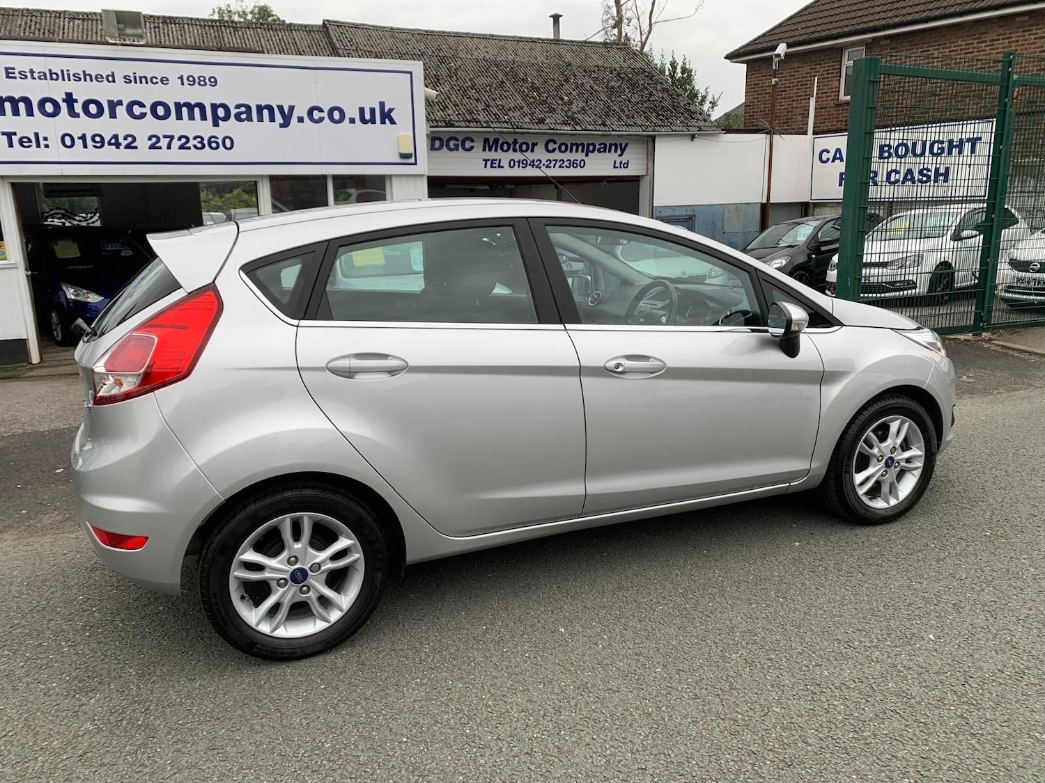 Used Ford Fiesta 2015 for sale - 77723393: Photo 4