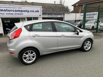 Used Ford Fiesta 2015 for sale - 77723393: Photo