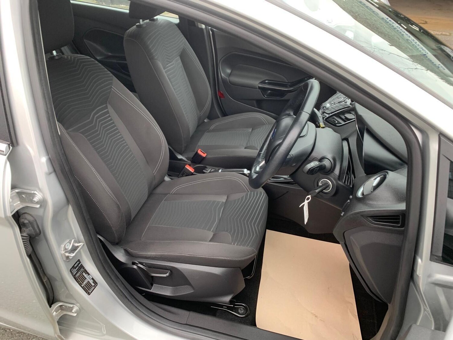 Used Ford Fiesta 2015 for sale - 77723393: Photo 8