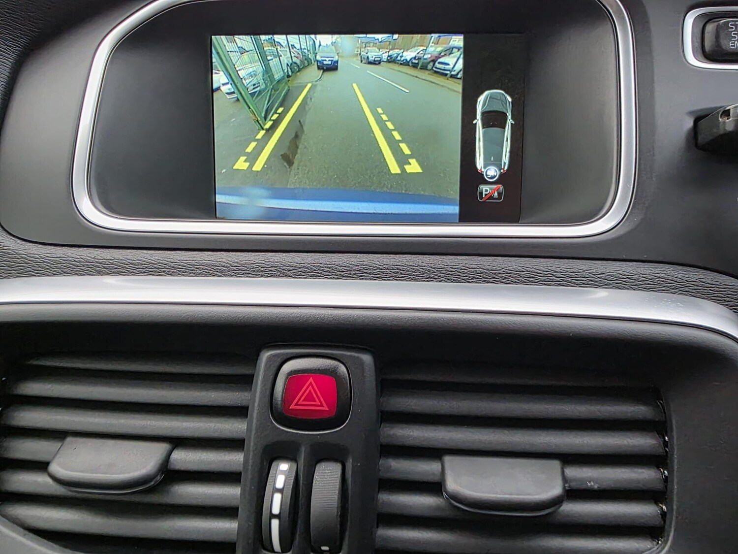 Used Volvo V40 for sale - 77723254: Photo 13