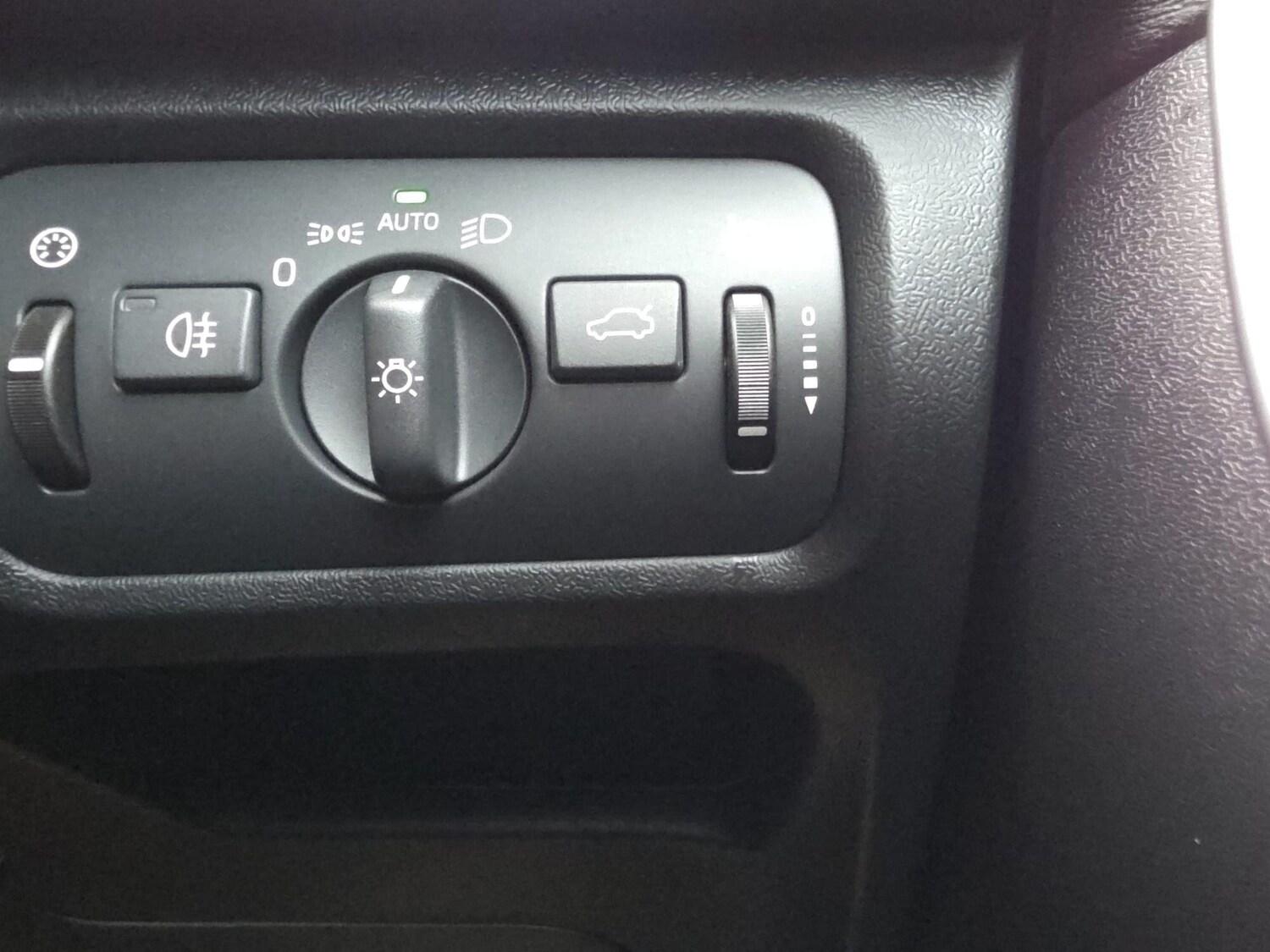 Used Volvo V40 for sale - 77723254: Photo 16