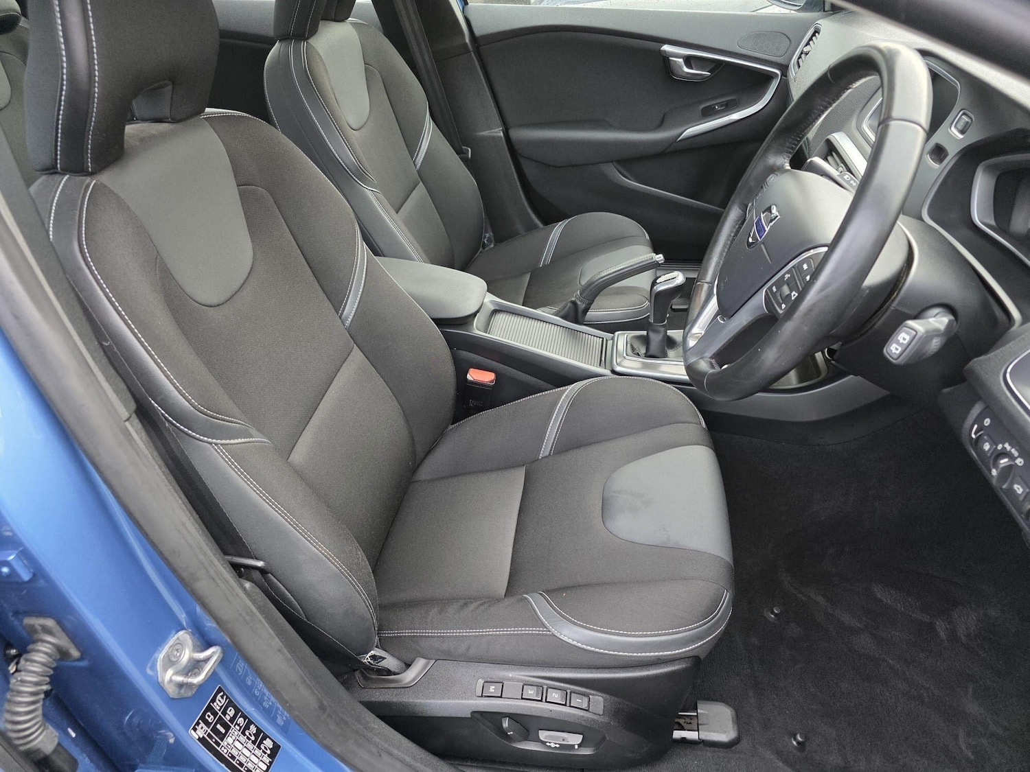 Used Volvo V40 for sale - 77723254: Photo 7