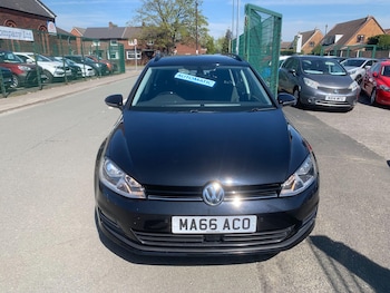 Used Volkswagen Golf 2016 for sale - 78347544: Photo