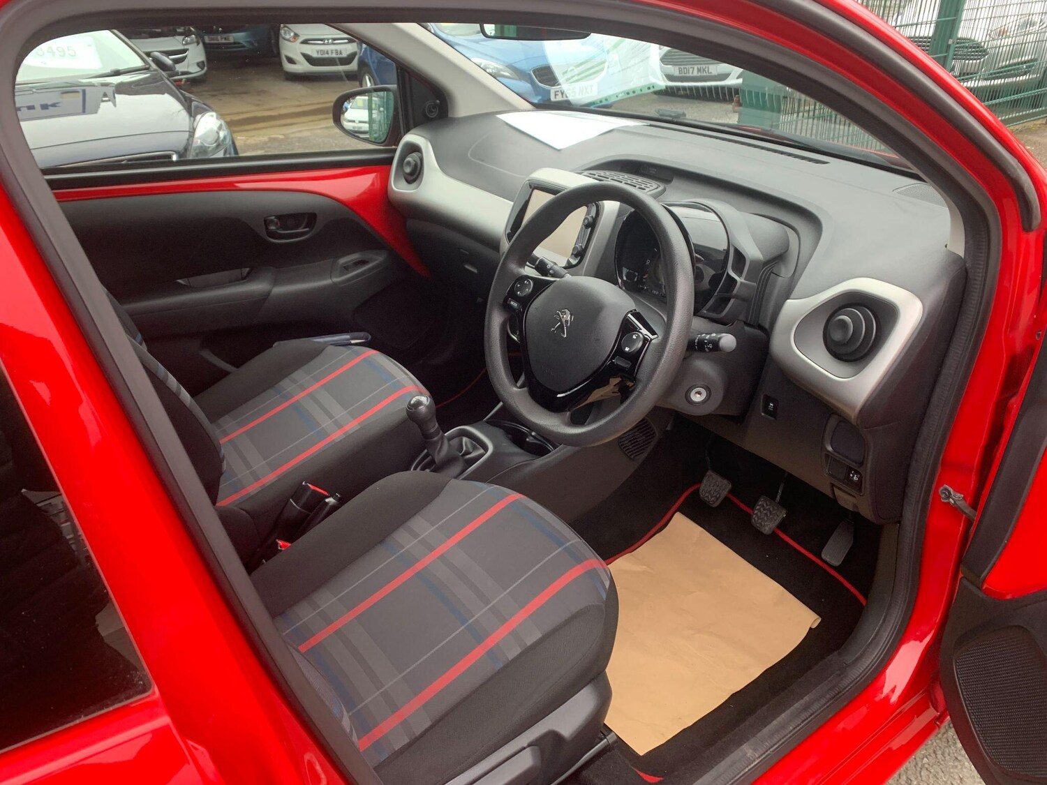 Used Peugeot 108 for sale - 77724010: Photo 10