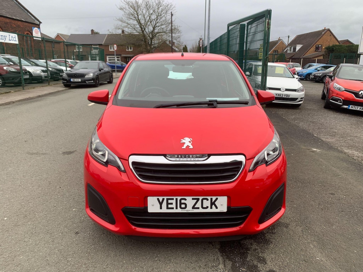 Used Peugeot 108 for sale - 77724010: Photo 2