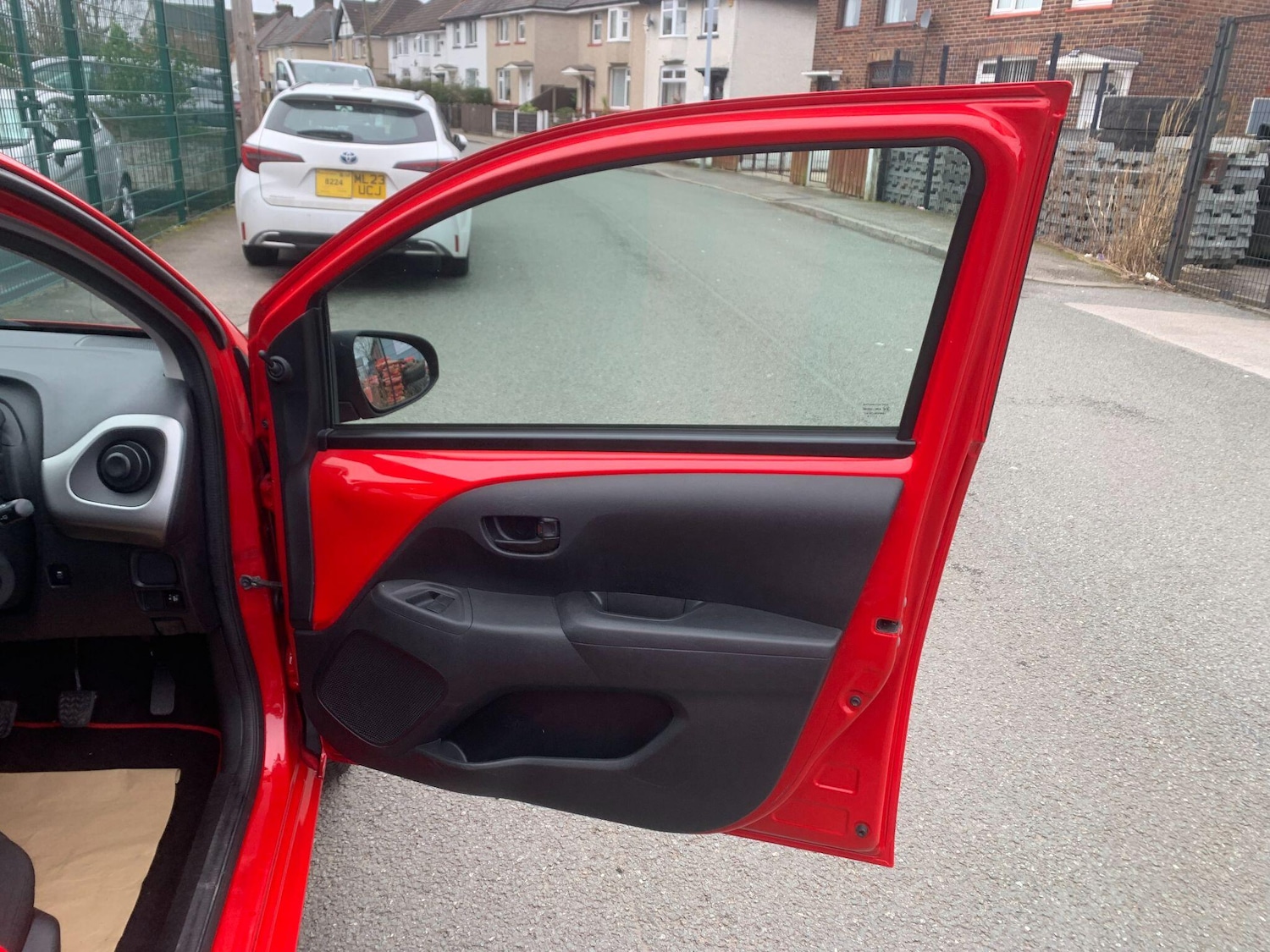 Used Peugeot 108 for sale - 77724010: Photo 28