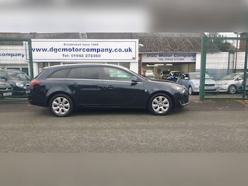 Used Vauxhall Insignia 2016 for sale - 77723880: Photo