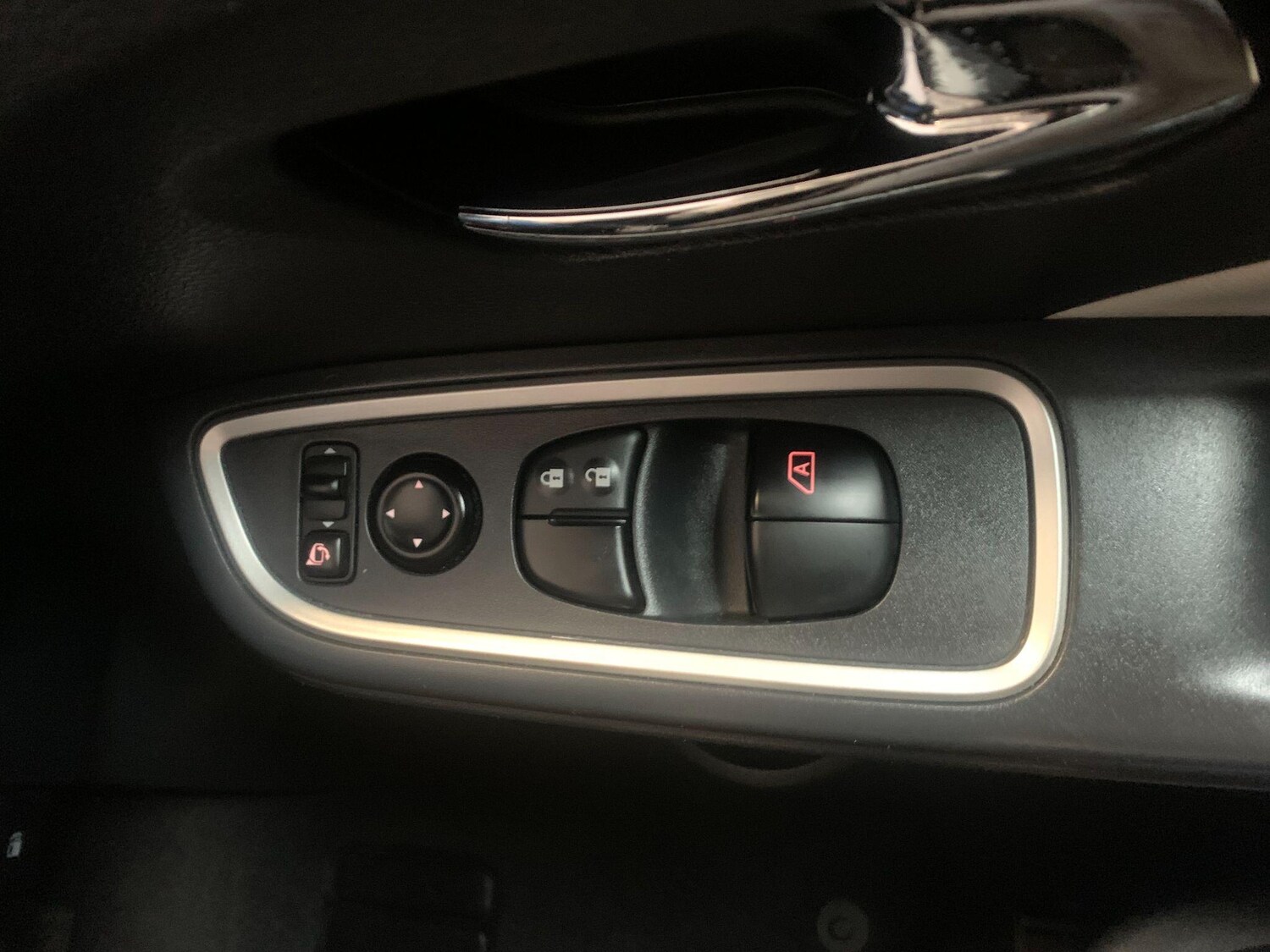 Used Nissan Micra 2018 for sale - 77723320: Photo 33