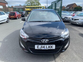 Used Hyundai i20 2014 for sale - 78347416: Photo