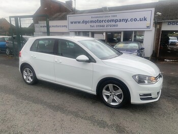 Used Volkswagen Golf 2015 for sale - 78429354: Photo