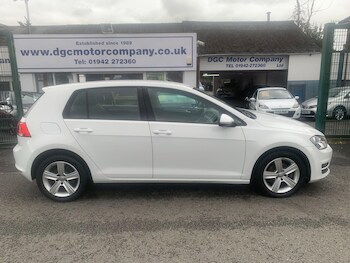 Used Volkswagen Golf 2015 for sale - 78429354: Photo