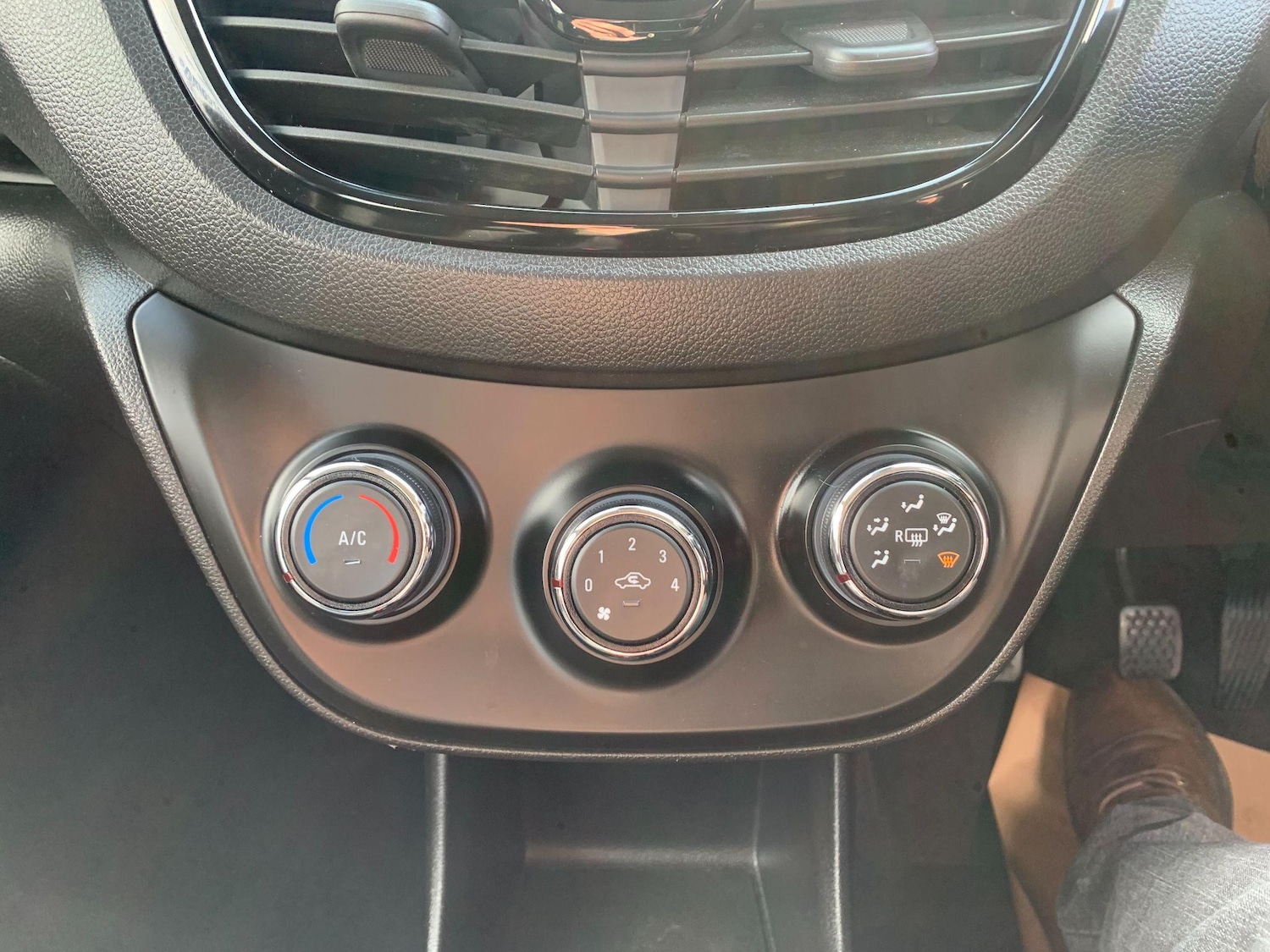 Used Vauxhall Viva for sale - 77722898: Photo 24