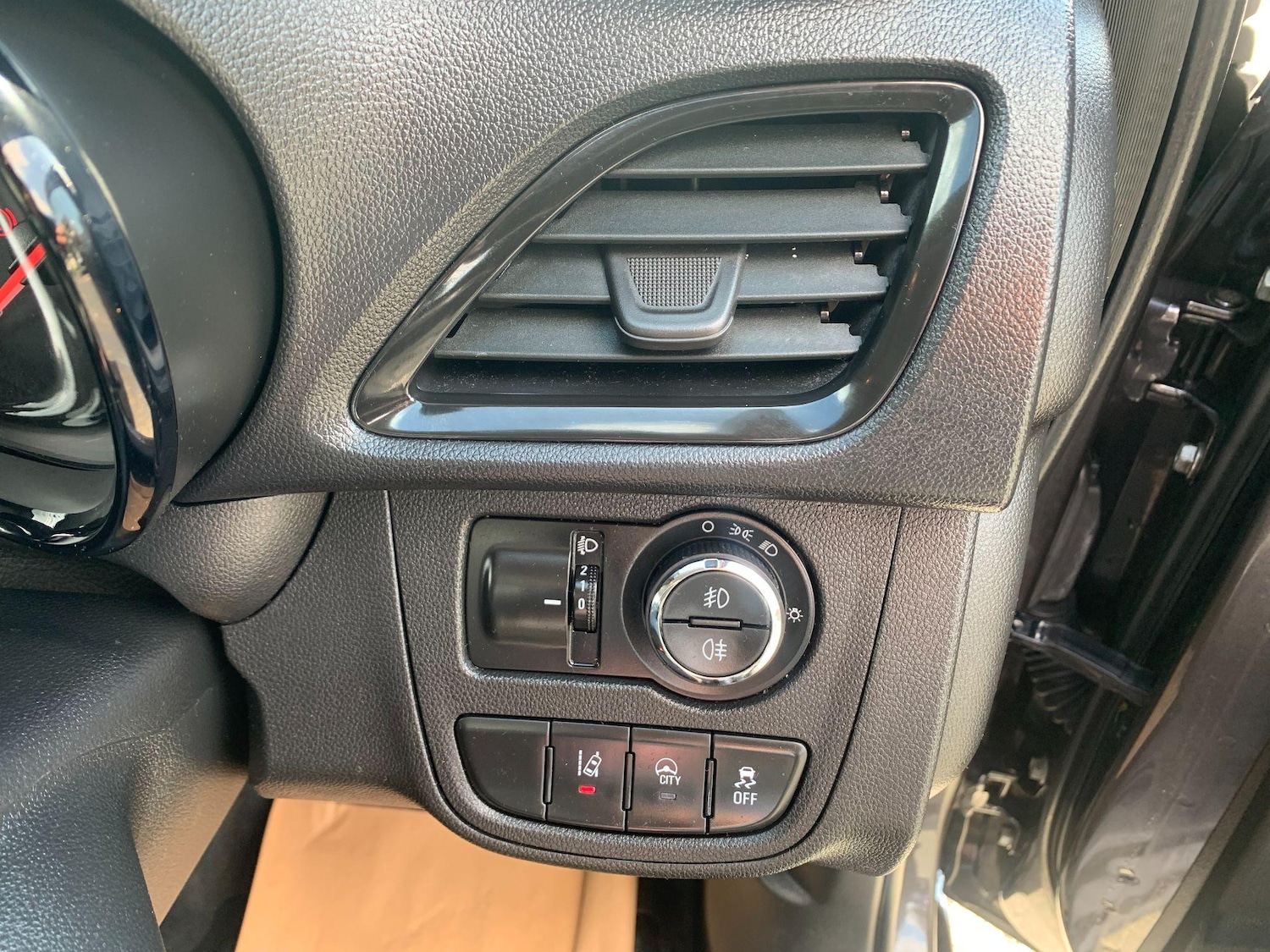 Used Vauxhall Viva for sale - 77722898: Photo 29