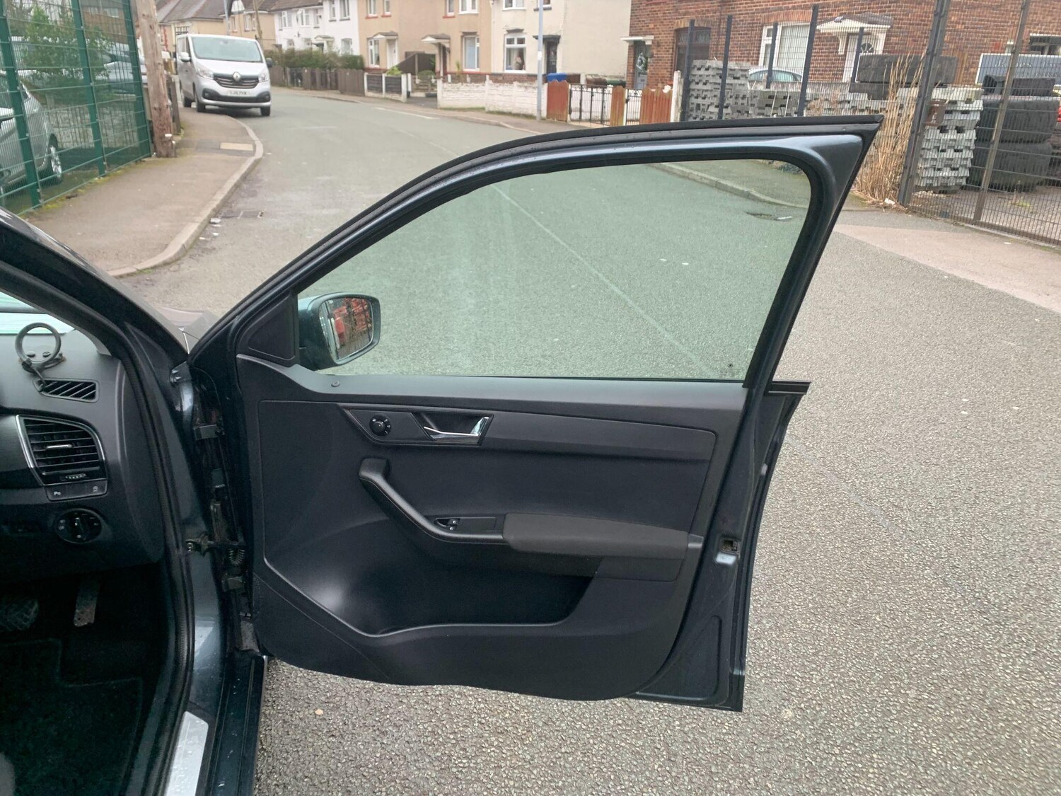 Used Skoda Fabia 2015 for sale - 77722667: Photo 30