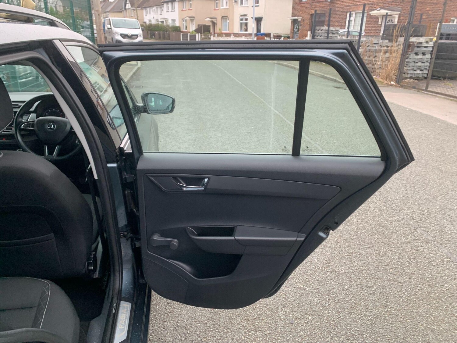 Used Skoda Fabia 2015 for sale - 77722667: Photo 32