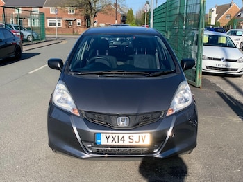 Used Honda Jazz 2014 for sale - 77892436: Photo