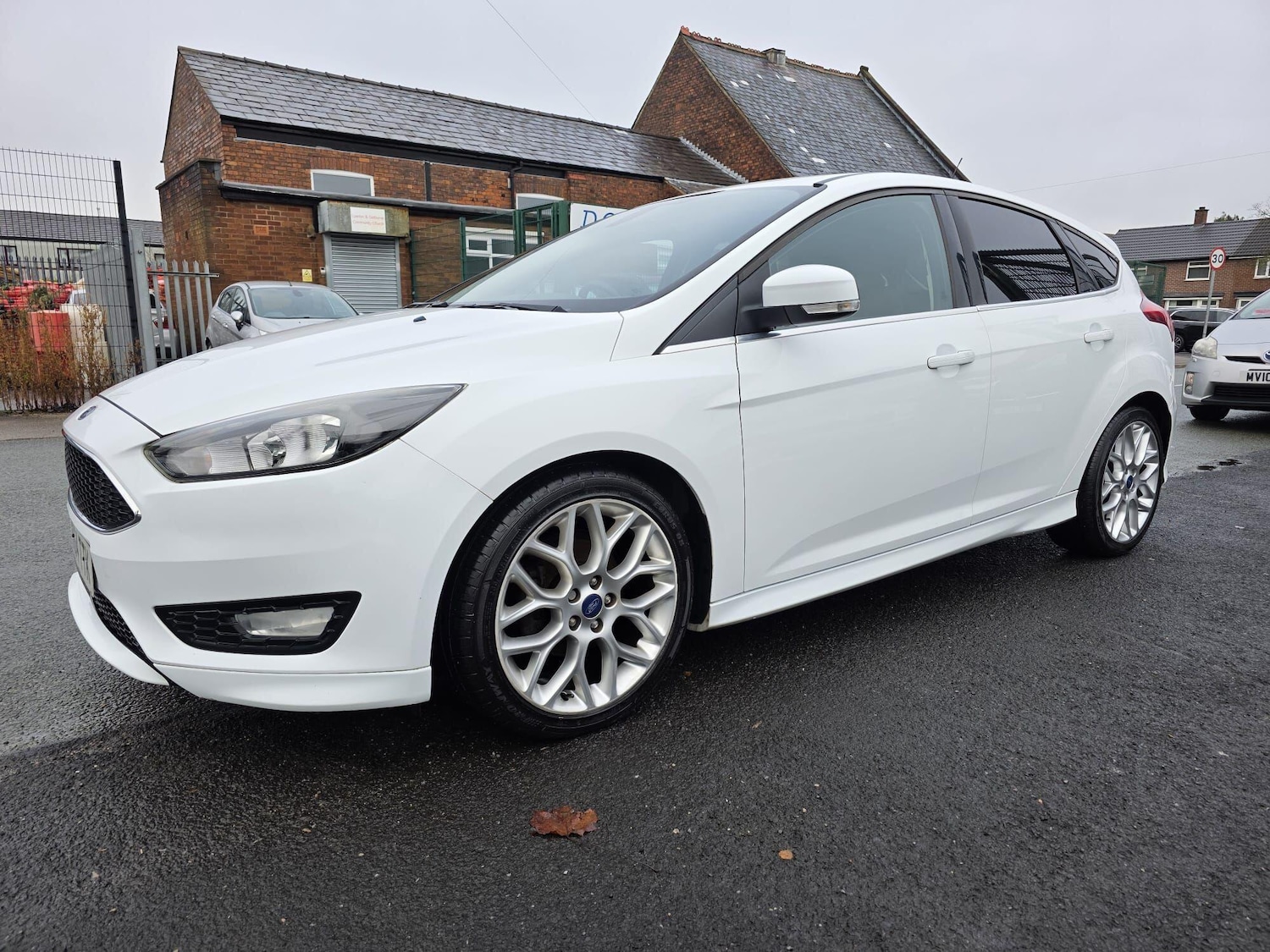 Used Ford Focus for sale - 77724040: Photo 3