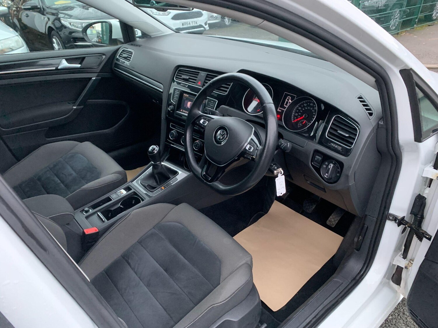 Used Volkswagen Golf for sale - 77723021: Photo 10