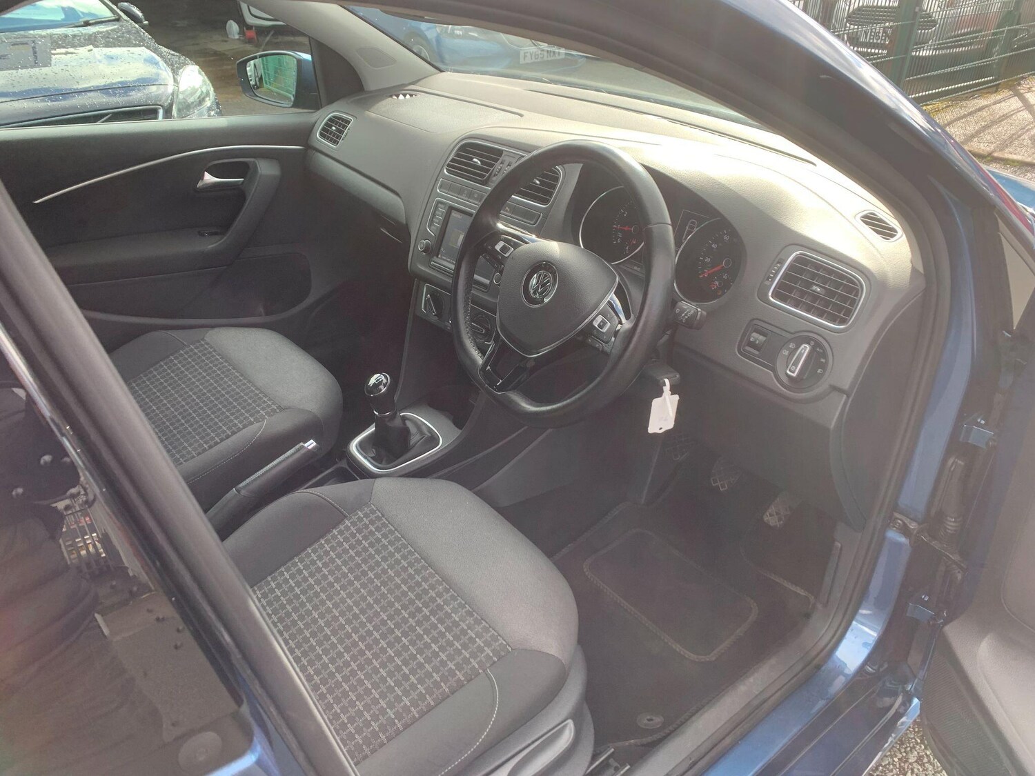 Used Volkswagen Polo for sale - 77723792: Photo 11