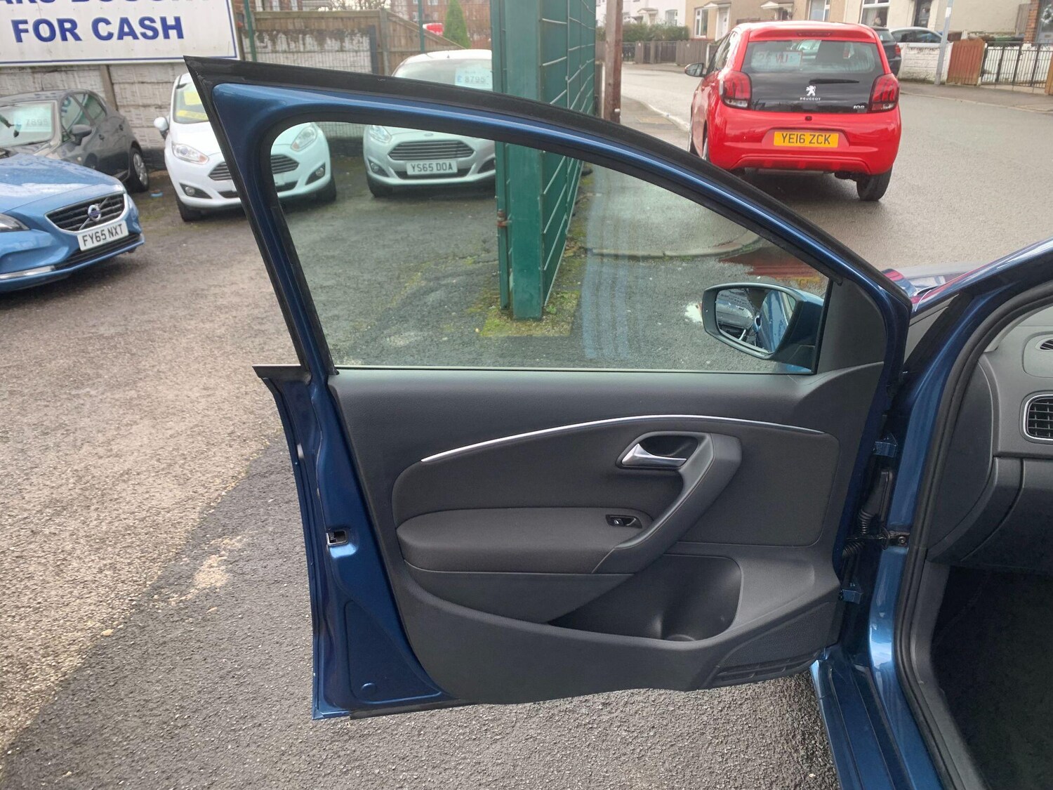 Used Volkswagen Polo for sale - 77723792: Photo 25