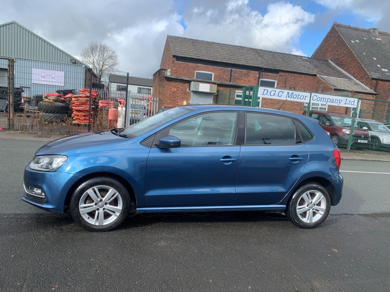 Used Volkswagen Polo for sale - 77723792: Photo 5