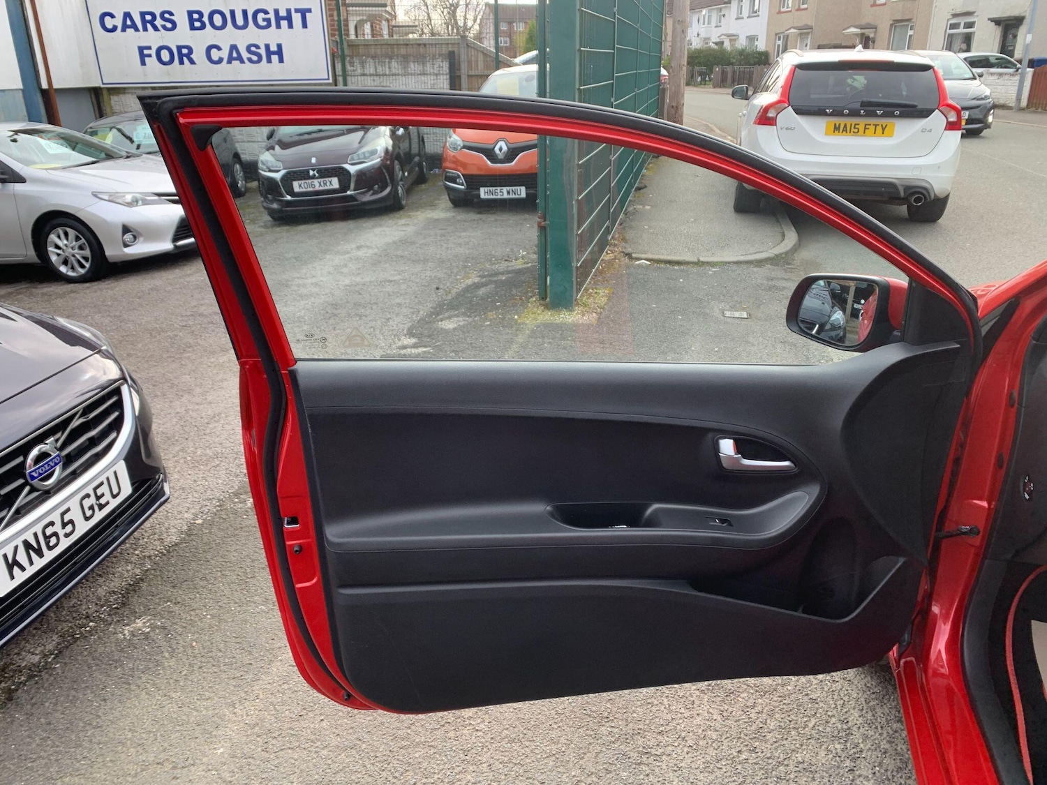 Used Kia Picanto 2013 for sale - 78018824: Photo 25