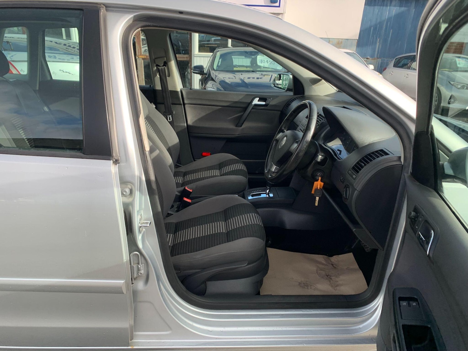 Used Volkswagen Polo 2009 for sale - 78072594: Photo 7