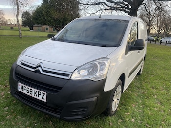 Used Citroen Berlingo 2018 for sale - 77080802: Photo