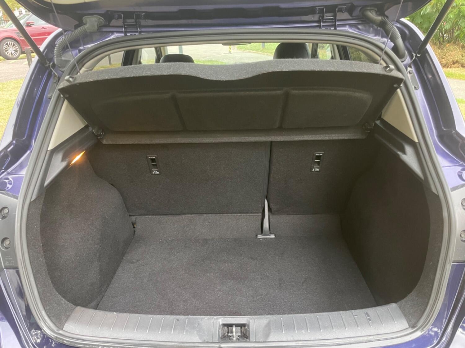 Used Nissan Pulsar 2017 for sale - 77464817: Photo 31