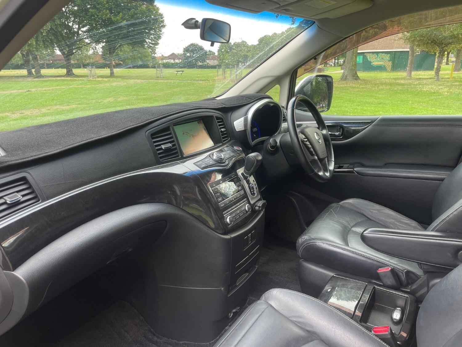 Used Nissan Elgrand 2024 for sale - 76793537: Photo 11