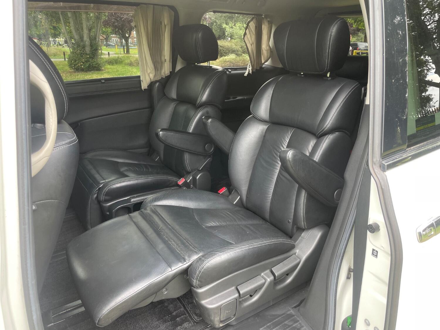 Used Nissan Elgrand 2024 for sale - 76793537: Photo 12