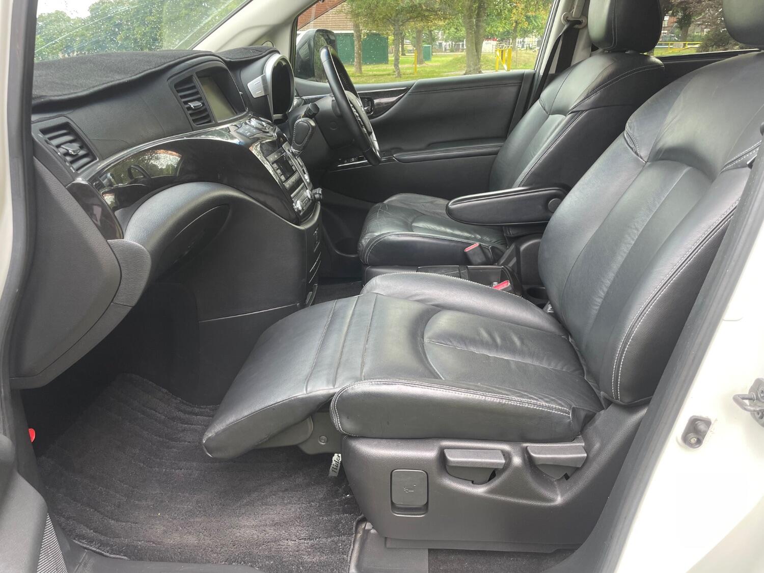 Used Nissan Elgrand 2024 for sale - 76793537: Photo 14