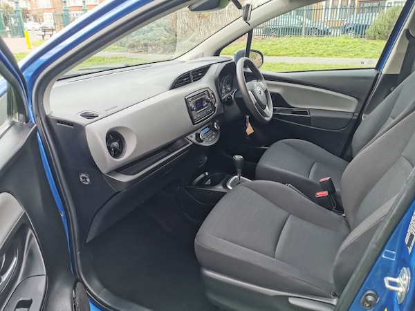 Used Toyota Yaris 2018 for sale - 74267223: Photo 16