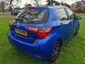 Used Toyota Yaris 2018 for sale - 74267223: Photo