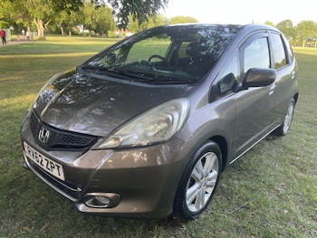 Used Honda Jazz 2012 for sale - 78680678: Photo