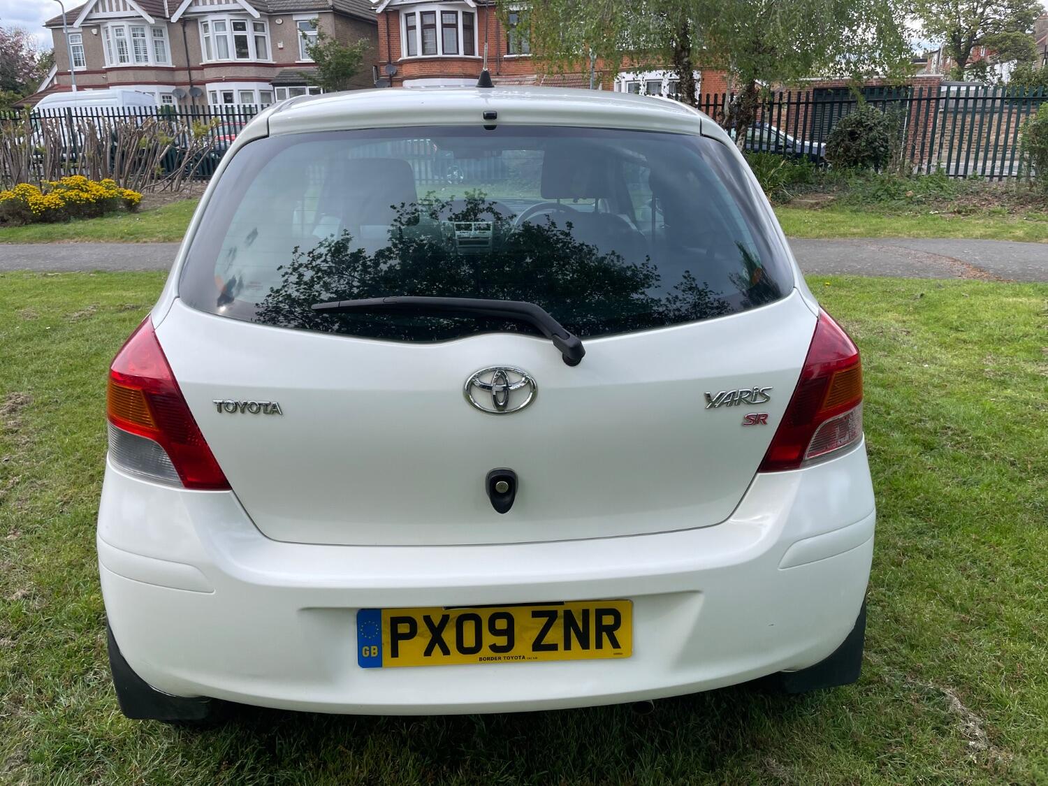 Used Toyota Yaris 2009 for sale - 76769149: Photo 8