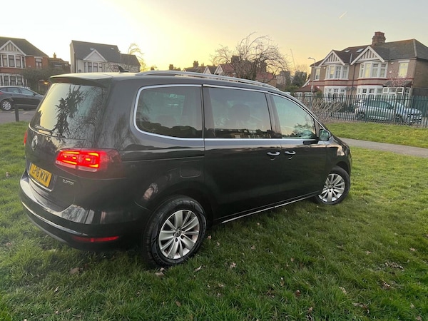 Used Volkswagen Sharan 2016 for sale - 74762082: Photo 7