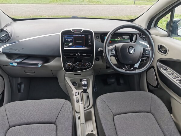 Used Renault Zoe 2015 for sale - 70758978: Photo 16