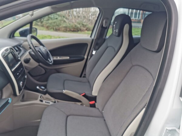 Used Renault Zoe 2015 for sale - 70758978: Photo 17