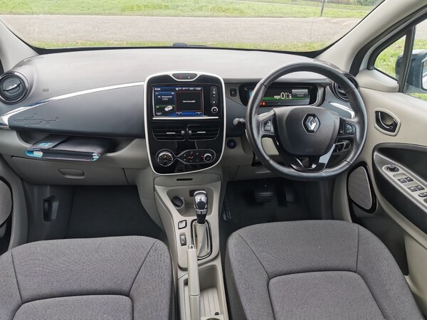 Used Renault Zoe 2015 for sale - 70758978: Photo 21